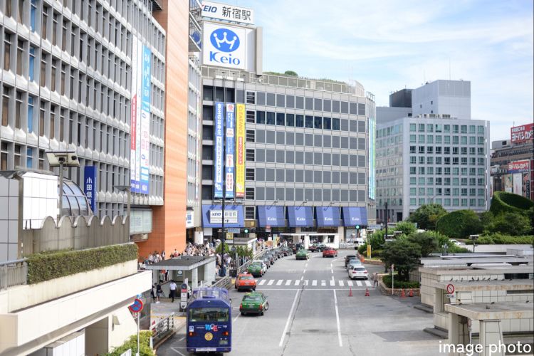 コンシェリア西新宿タワーズウエストの周辺施設